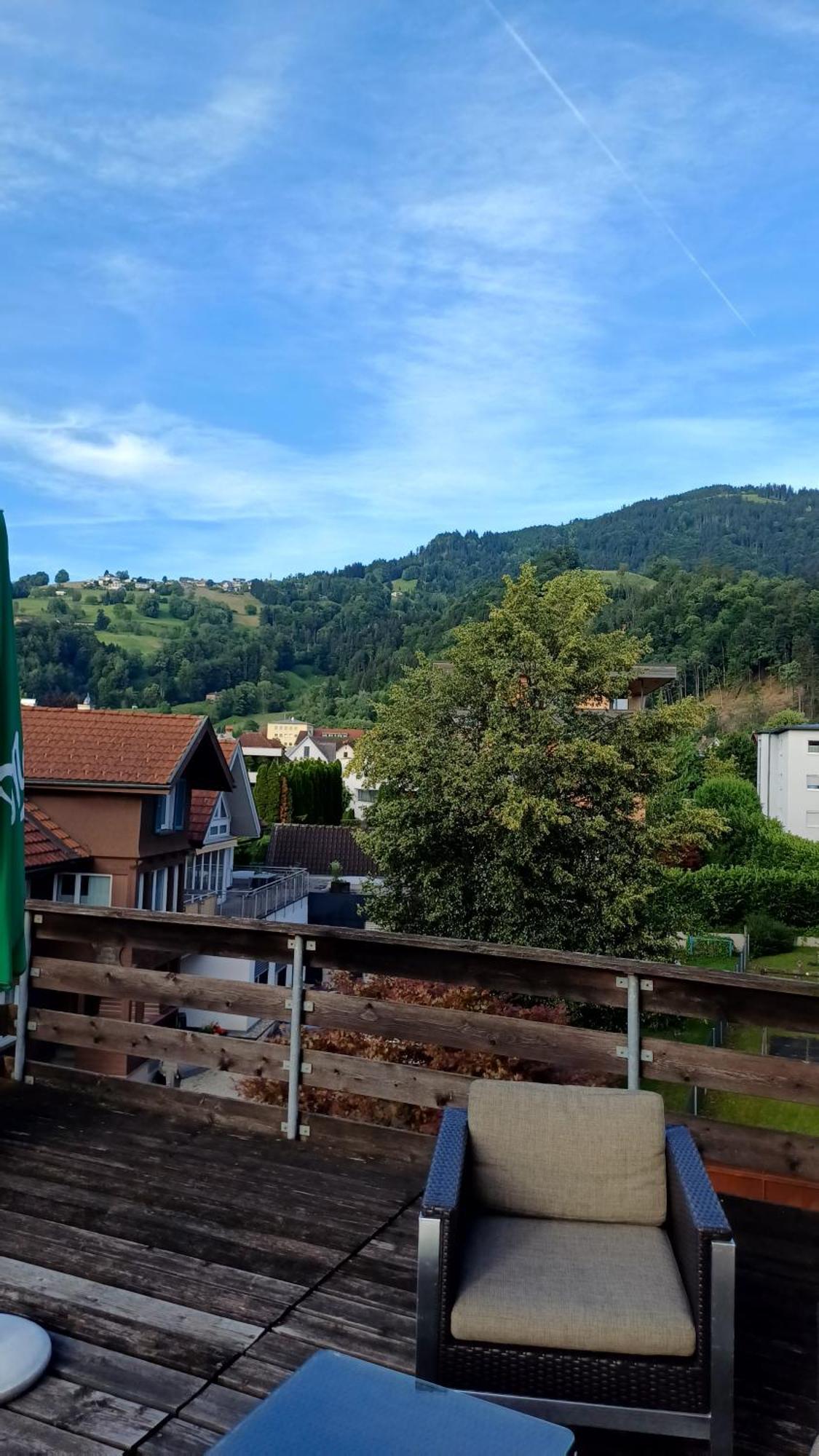 Ruhige Stadtwohnung, 107 M2 Dornbirn Ngoại thất bức ảnh