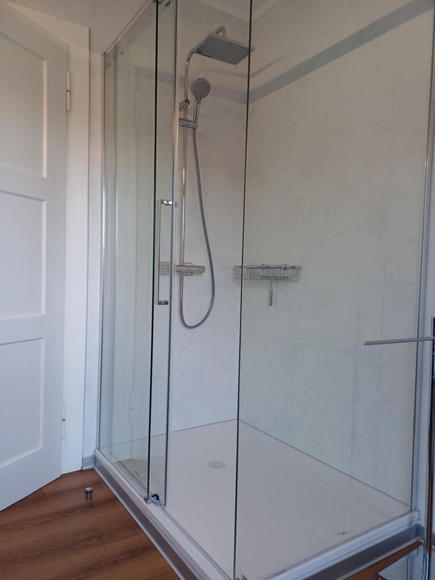 Ruhige Stadtwohnung, 107 M2 Dornbirn Ngoại thất bức ảnh